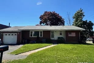 320 Fairfax St, West Haven, CT 06516 - Photo 1