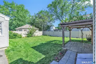 223 Patterson Ave, Stratford, CT 06614 - Photo 34
