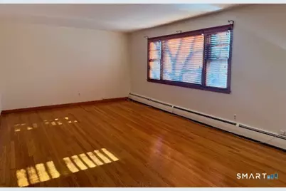 60 Baggot Street, West Haven, CT 06516 - Photo 2