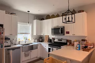 315 Humphrey St, New Haven, CT 06511 - Photo 2