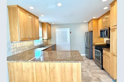 691 Fairfield Beach Road #691, Fairfield, CT 06824 - Photo 8