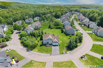 1 Independence Circle #1, Middlebury, CT 06762 - Photo 32