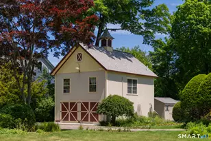 18 Church St, Redding, CT 06896 - Photo 24