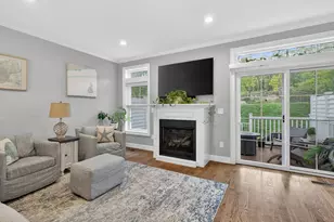 34 Village Xing, East Lyme, CT 06357 - Photo 10