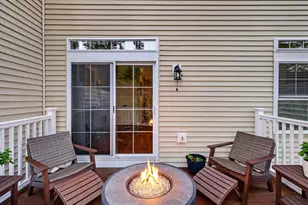 34 Village Xing, East Lyme, CT 06357 - Photo 32
