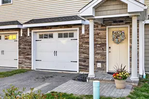 34 Village Xing, East Lyme, CT 06357 - Photo 2