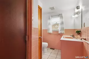 228 Raymond St, Waterbury, CT 06706 - Photo 18