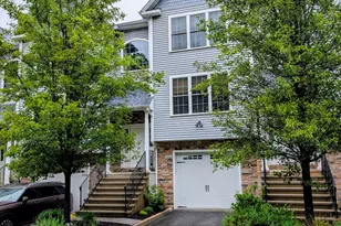 15 Old Oak Dr, Brookfield, CT 06804 - Photo 1