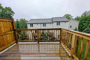 15 Old Oak Dr, Brookfield, CT 06804 - Photo 10