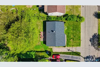 252 Bear Paw Road, Bridgeport, CT 06606 - Photo 30