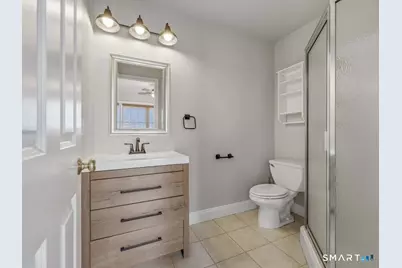 527 West Thames Street #6, Norwich, CT 06360 - Photo 20