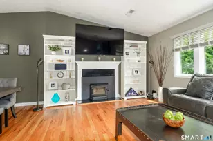 20 Stacy Ct, Cheshire, CT 06410 - Photo 6
