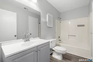 160 Sterling Village, Meriden, CT 06450 - Photo 20