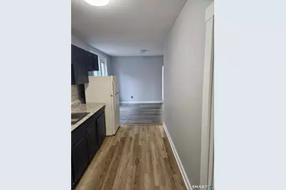 19-21 Whitmore Street, Hartford, CT 06114 - Photo 10