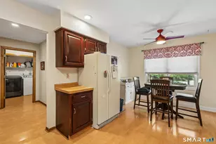 14 Nutmeg Cir, Monroe, CT 06468 - Photo 6