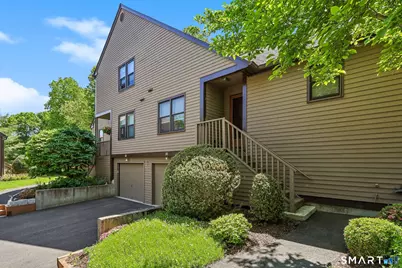 14 Nutmeg Circle #14, Monroe, CT 06468 - Photo 2