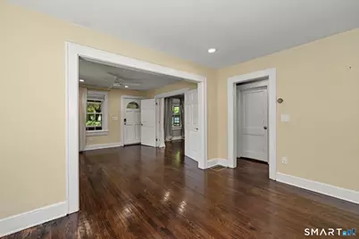 105 Knickerbocker Avenue, Stamford, CT 06907 - Photo 24