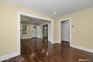 105 Knickerbocker Ave, Stamford, CT 06907 - Photo 24