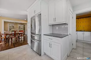 105 Knickerbocker Ave, Stamford, CT 06907 - Photo 10