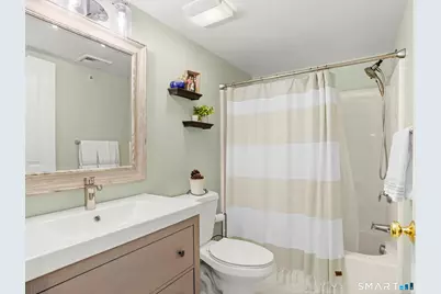 3250 Fairfield Avenue #326, Bridgeport, CT 06604 - Photo 18