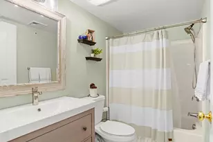 3250 Fairfield Ave, Bridgeport, CT 06604 - Photo 18