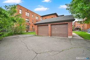 33 Congress St, Hartford, CT 06114 - Photo 30