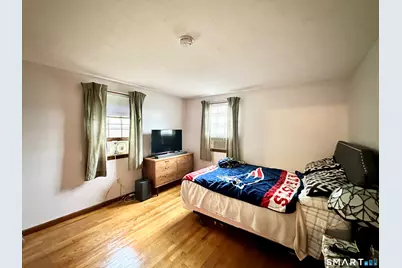 223 Spring Street, Windsor Locks, CT 06096 - Photo 20