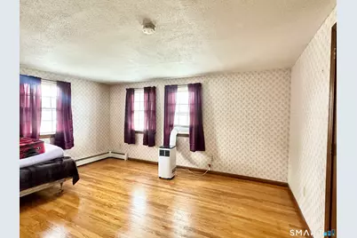 223 Spring Street, Windsor Locks, CT 06096 - Photo 18