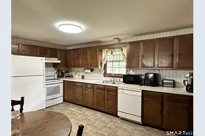 223 Spring Street, Windsor Locks, CT 06096 - Photo 2