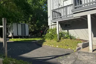46 Carroll St, Naugatuck, CT 06770 - Photo 2