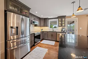 201 Ridge Crest Cir, Wethersfield, CT 06109 - Photo 4