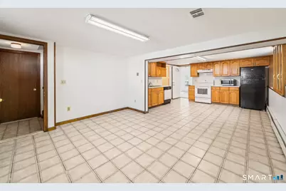 98 Granby Street, Waterbury, CT 06708 - Photo 24