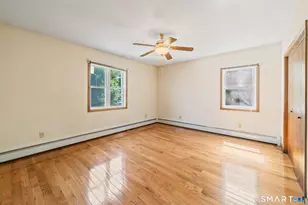 98 Granby St, Waterbury, CT 06708 - Photo 14