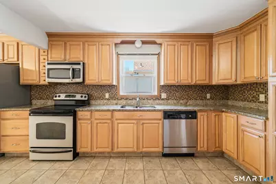 98 Granby Street, Waterbury, CT 06708 - Photo 6