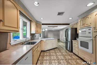 65 Highland Avenue, Middletown, CT 06457 - Photo 16