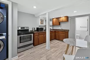 44 Warren St, Milford, CT 06460 - Photo 32