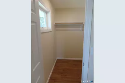48 Prospect Street #2nd Floor, Meriden, CT 06451 - Photo 10