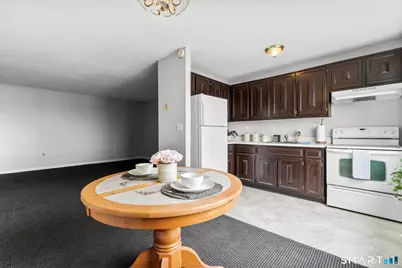 755 Wethersfield Avenue #C13, Hartford, CT 06114 - Photo 10