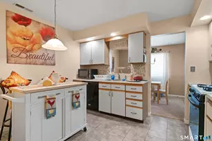 203 Windgate Cir, Monroe, CT 06468 - Photo 16