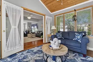 32 Indian Hill Rd, Montville, CT 06382 - Photo 14