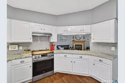 32 Indian Hill Road, Montville, CT 06382 - Photo 20
