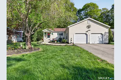32 Indian Hill Road, Montville, CT 06382 - Photo 2
