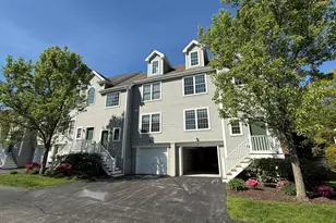 15 Freedom Way, East Lyme, CT 06357 - Photo 1