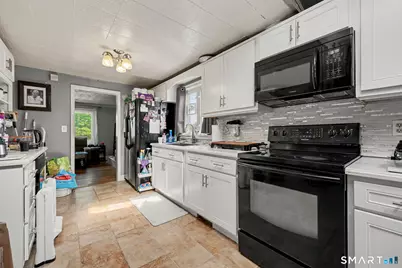 174 Woodward Avenue, Norwalk, CT 06854 - Photo 8