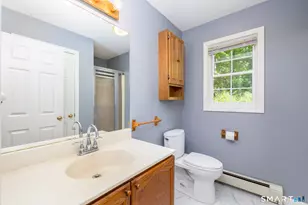 175 Vernon Street W, Manchester, CT 06042 - Photo 16