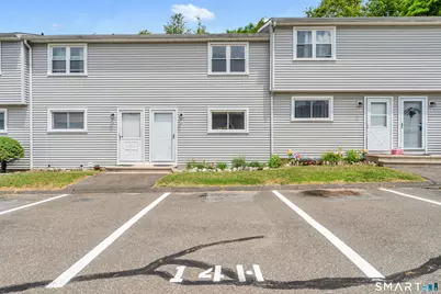 1081 New Haven Road #14H, Naugatuck, CT 06770 - Photo 2