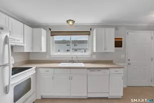 1081 New Haven Rd, Naugatuck, CT 06770 - Photo 24
