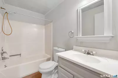1081 New Haven Road #14H, Naugatuck, CT 06770 - Photo 8