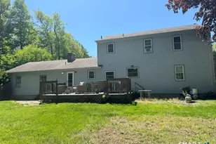 53 Del Prado Dr, Bristol, CT 06010 - Photo 6