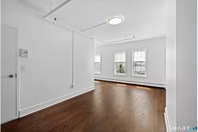 187 Bank Street #302, New London, CT 06320 - Photo 16